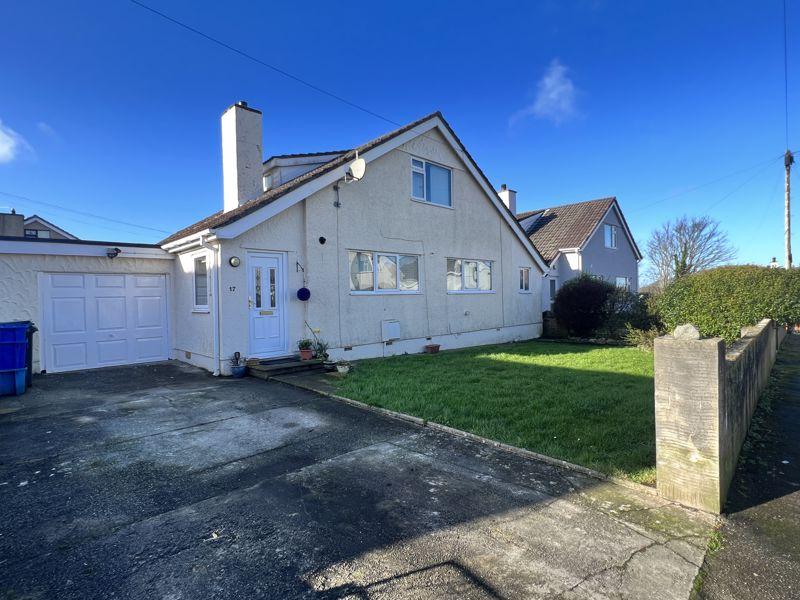 Llanfairpwll, Isle of Anglesey 5 bed detached bungalow for sale £280,000