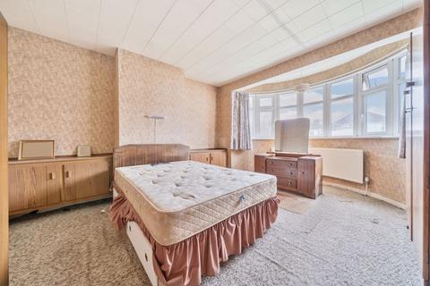 46 Domonic Drive, London, SE9 3LJ
