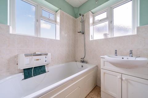 46 Domonic Drive, London, SE9 3LJ