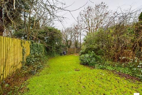 135 Apsley Road, Oldbury, B68 0QT