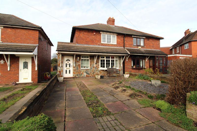 Walton Road, Aldridge, WS9 8HN 3 bed semidetached house for sale £