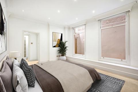 3 bedroom flat to rent, Cornwall Gardens, South Kensington, London