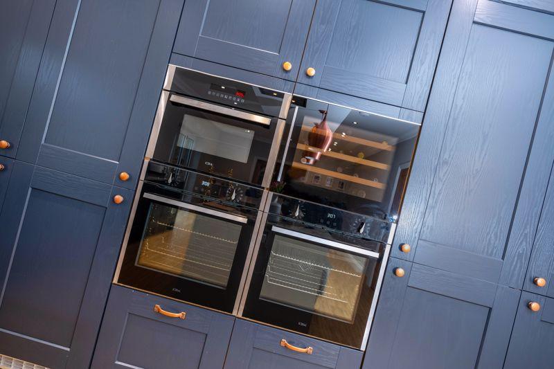 Kitchen appliances