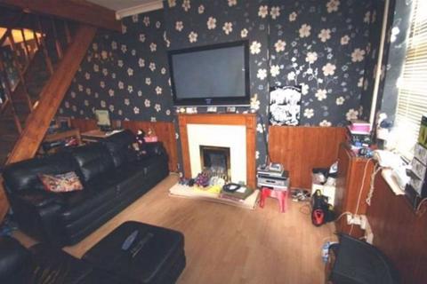 undefined, Ash Road, Luton