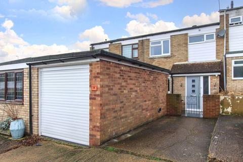 10 Brambling Rise, Hemel Hempstead, HP2 6DT