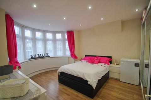 2 bedroom property for sale - Kenton Road, Harrow