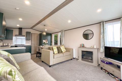 2 bedroom lodge for sale, Eaton, Congleton