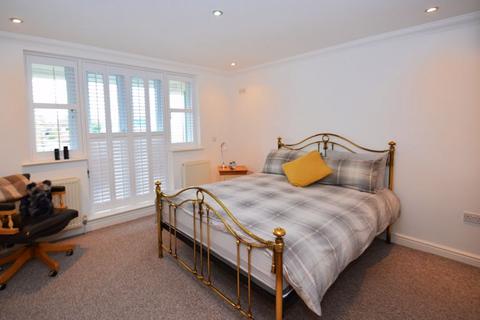 4, Windmill Court Broadway, Sheerness, ME12 1TF