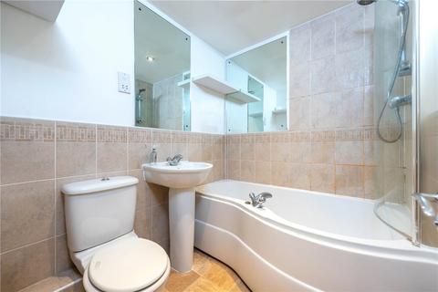 82 Badger Lane, Bourne, PE10 0FT