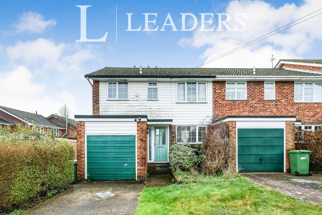 Windmill Close, Clanfield 3 bed end of terrace house £1,400 pcm (£323 pw)