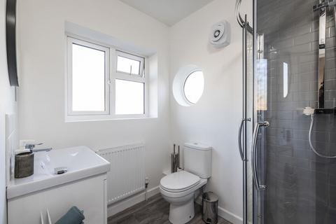 1 bedroom in a house share to rent, 141 ALDER ROAD, POOLE