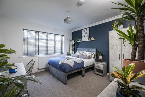1 bedroom in a house share to rent, 141 ALDER ROAD, POOLE
