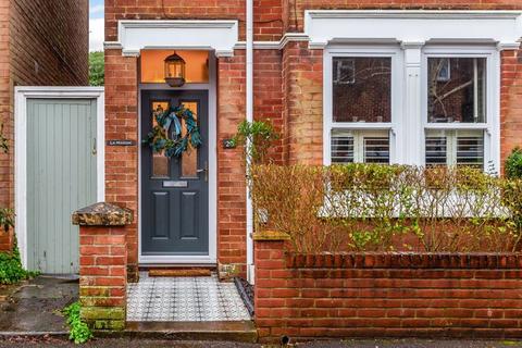 20 Ayleswade Road, Salisbury, SP2 8DR