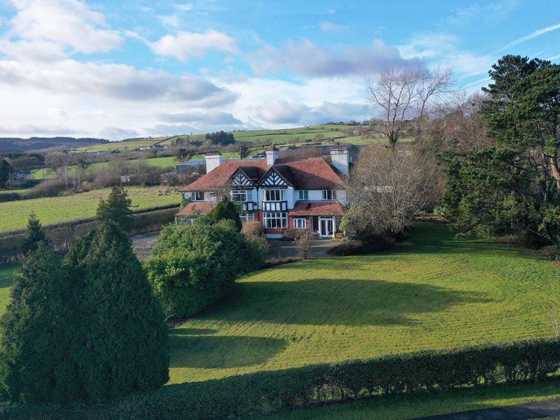 Ruthin Road, Minera 4 bed semidetached house for sale £339,000