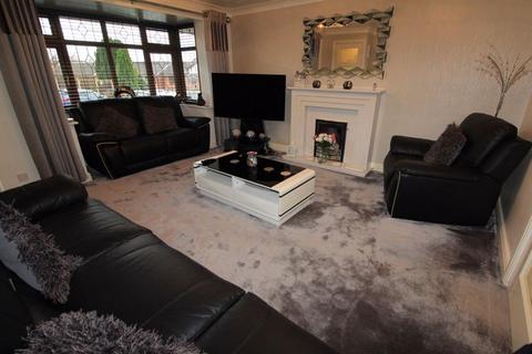 4 bedroom detached house for sale, Stratford Close, Dudley DY1