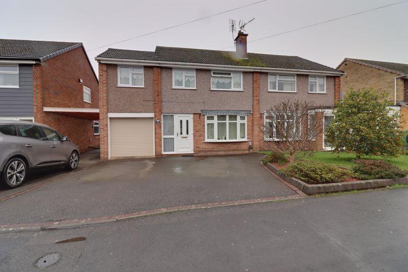 Winsford Crescent, Stafford ST17 3 bed semidetached house for sale £