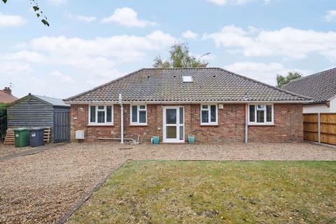 5 bedroom property with land to rent, North Drive, Fakenham NR21