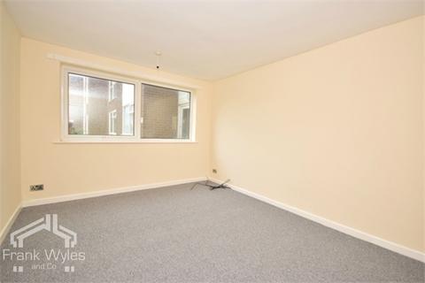 2 bedroom flat to rent, Fleet Street, LYTHAM ST ANNES, Lancashire