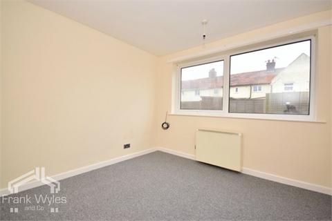 2 bedroom flat to rent, Fleet Street, LYTHAM ST ANNES, Lancashire