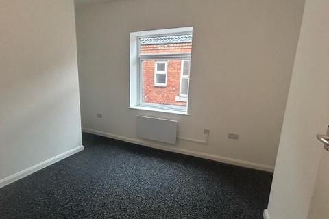 1 bedroom terraced house to rent - Elmton Road, Creswell, Worksop, Derbyshire, S80