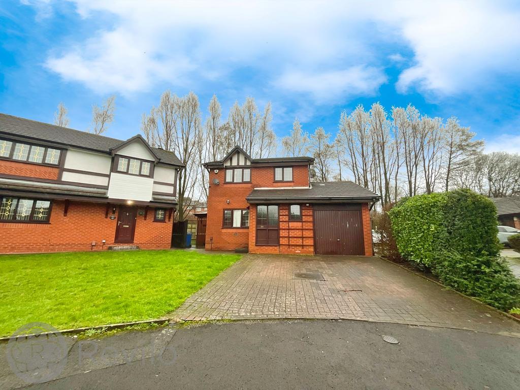 Bowlers Walk, Rochdale, OL12 4 bed detached house for sale £350,000