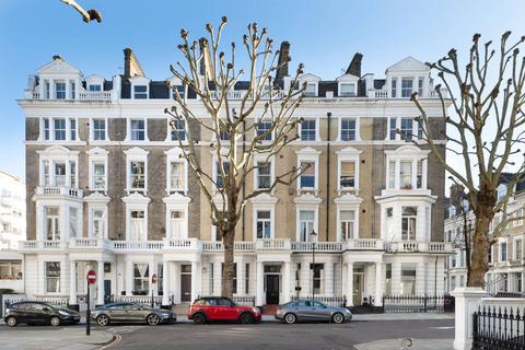2 bedroom flat for sale, Linden Gardens, Notting Hill Gate, London, W2