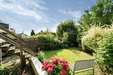 43 Kynaston Road, Bromley, BR1 5AN