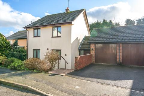 14 Brook Meadow, South Molton, EX36 4BN