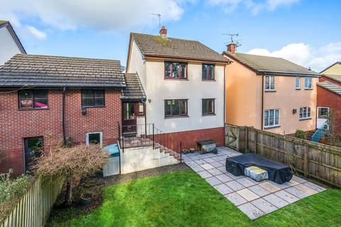 14 Brook Meadow, South Molton, EX36 4BN