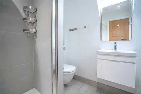 19b Ribblesdale Road, London, N8 7EP