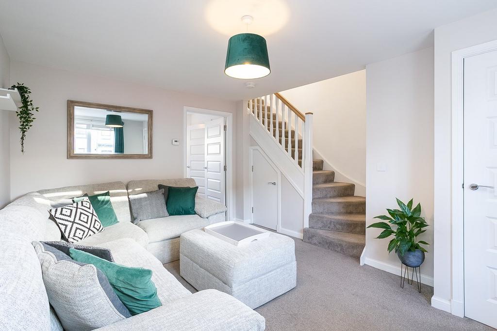 Craw Yard Drive, South Gyle, Edinburgh, EH12 2 bed terraced house for