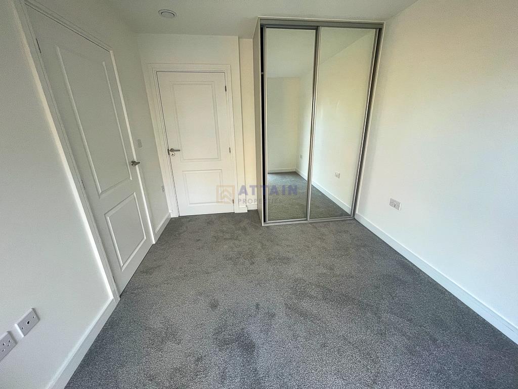 Bedroom 2 Flip.jpg