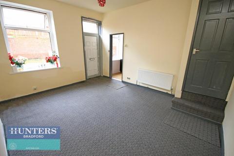 3 bedroom end of terrace house for sale, Pembroke Street West Bowling, Bradford, West Yorkshire, BD5 7HB