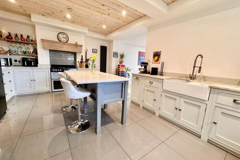 9 Stokesley Road, Nunthorpe, Middlesbrough, TS7 0NB