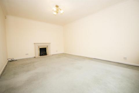 2 Bodiam Road, Greenmount, Bury, BL8 4DW