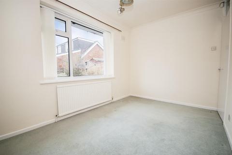 2 Bodiam Road, Greenmount, Bury, BL8 4DW