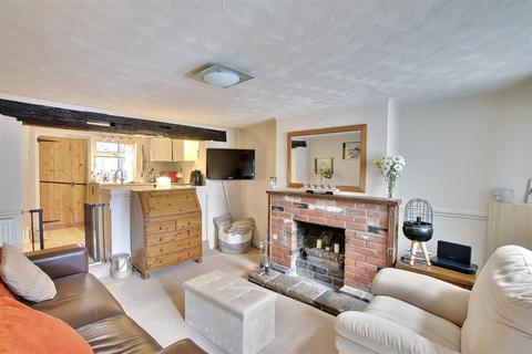 2 bedroom terraced house for sale, High Street, Somersham