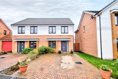 3 bedroom semi-detached house for sale - Warley Close, Chester Le Street, County Durham, DH3