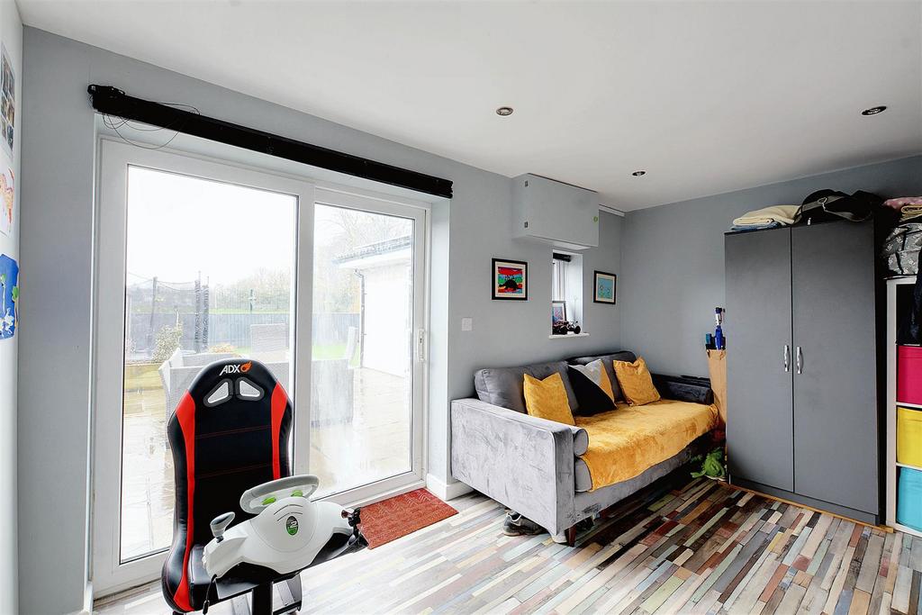 Sitting Room/Office/Play Room