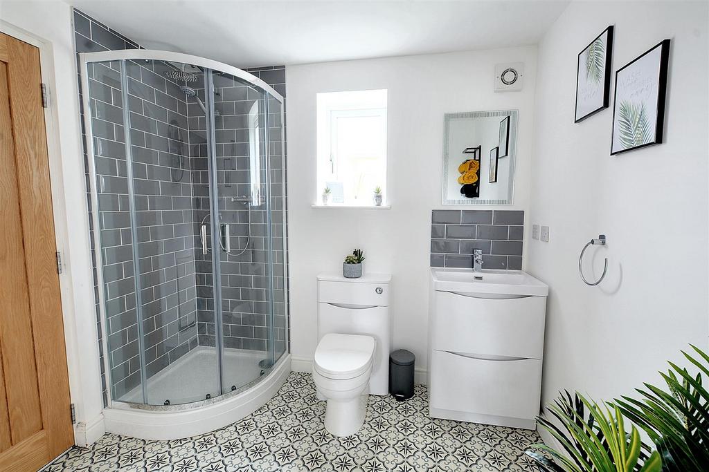 Shower Room/w.c.