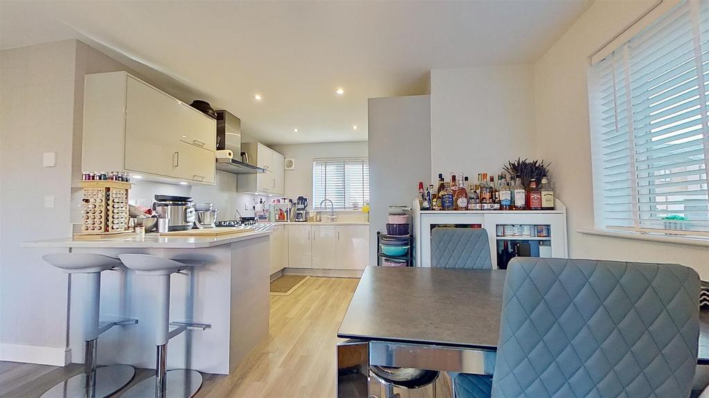Kitchen/diner/living room