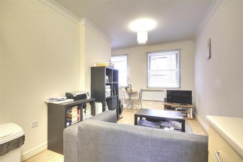 1 bedroom apartment for sale, High Street, Huntingdon