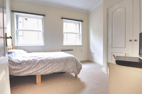 1 bedroom apartment for sale, High Street, Huntingdon