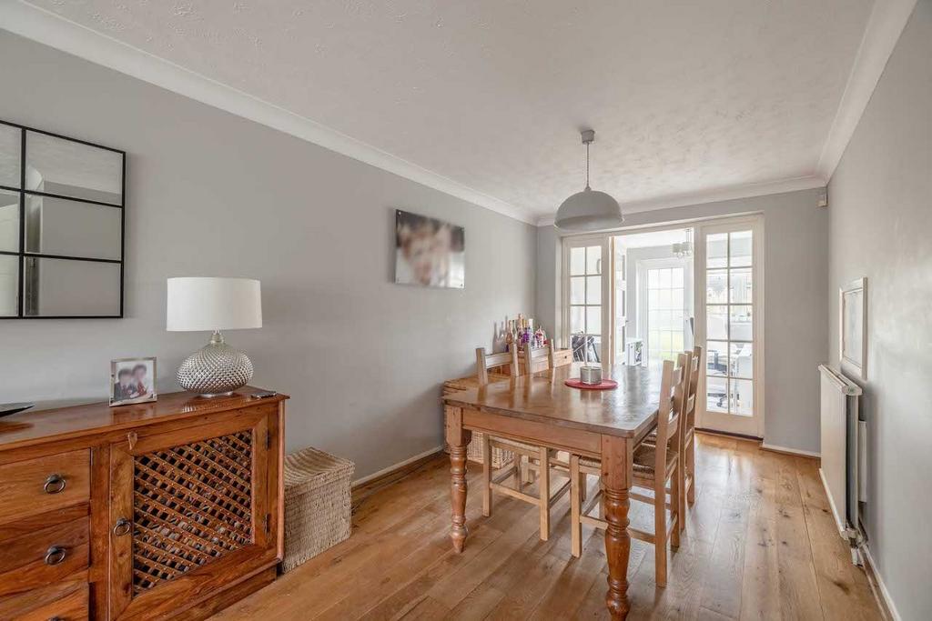 Courthouse Road, Maidenhead SL6 3 bed semidetached house for sale £
