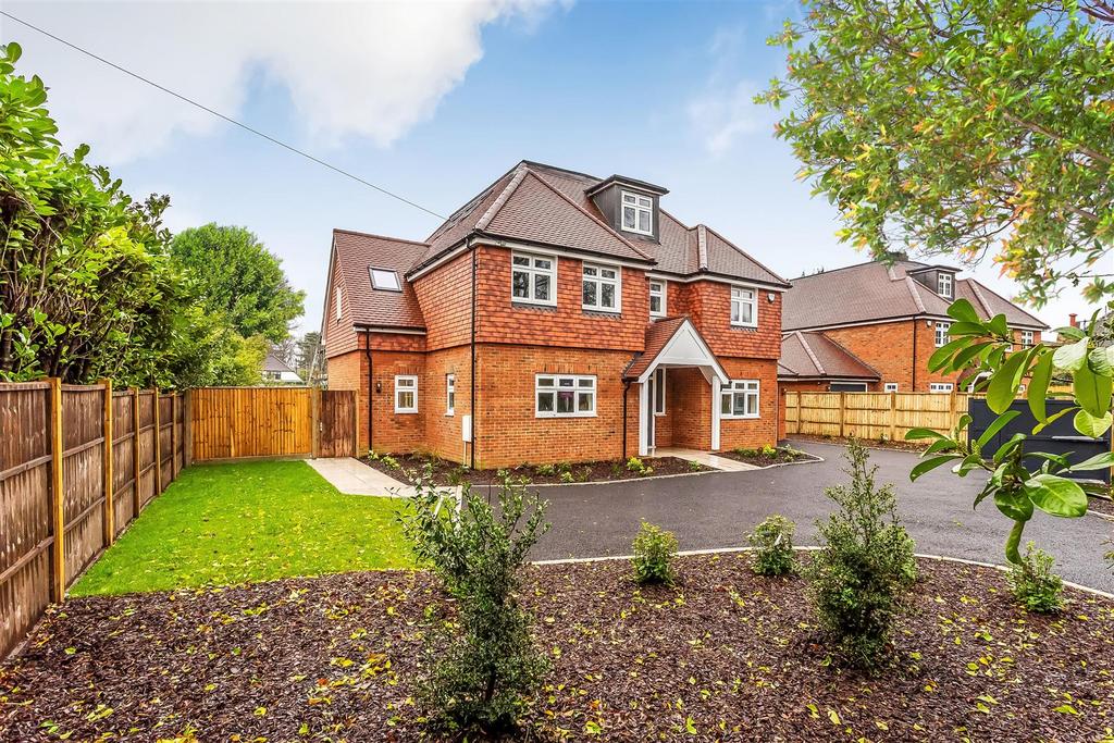 EPSOM LANE SOUTH, TADWORTH, KT20 5 bed house for sale £1,735,000