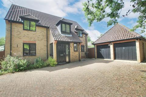 4 bedroom detached house for sale, Back Lane, Holywell