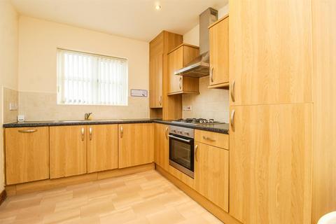 2 bedroom apartment for sale, Church Gardens, Wakefield WF4