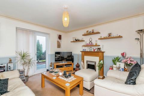 54 Borrowdale Crescent, Leeds, LS12 2JB