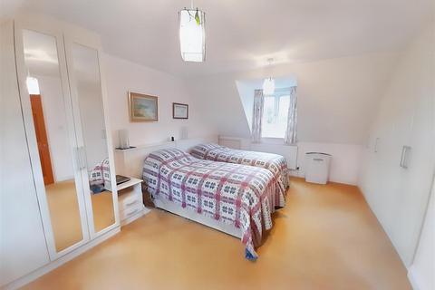 1, Bluebell Woods Lake Lane, Barnham, Bognor Regis, PO22 0BZ