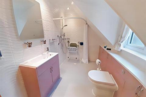 1, Bluebell Woods Lake Lane, Barnham, Bognor Regis, PO22 0BZ